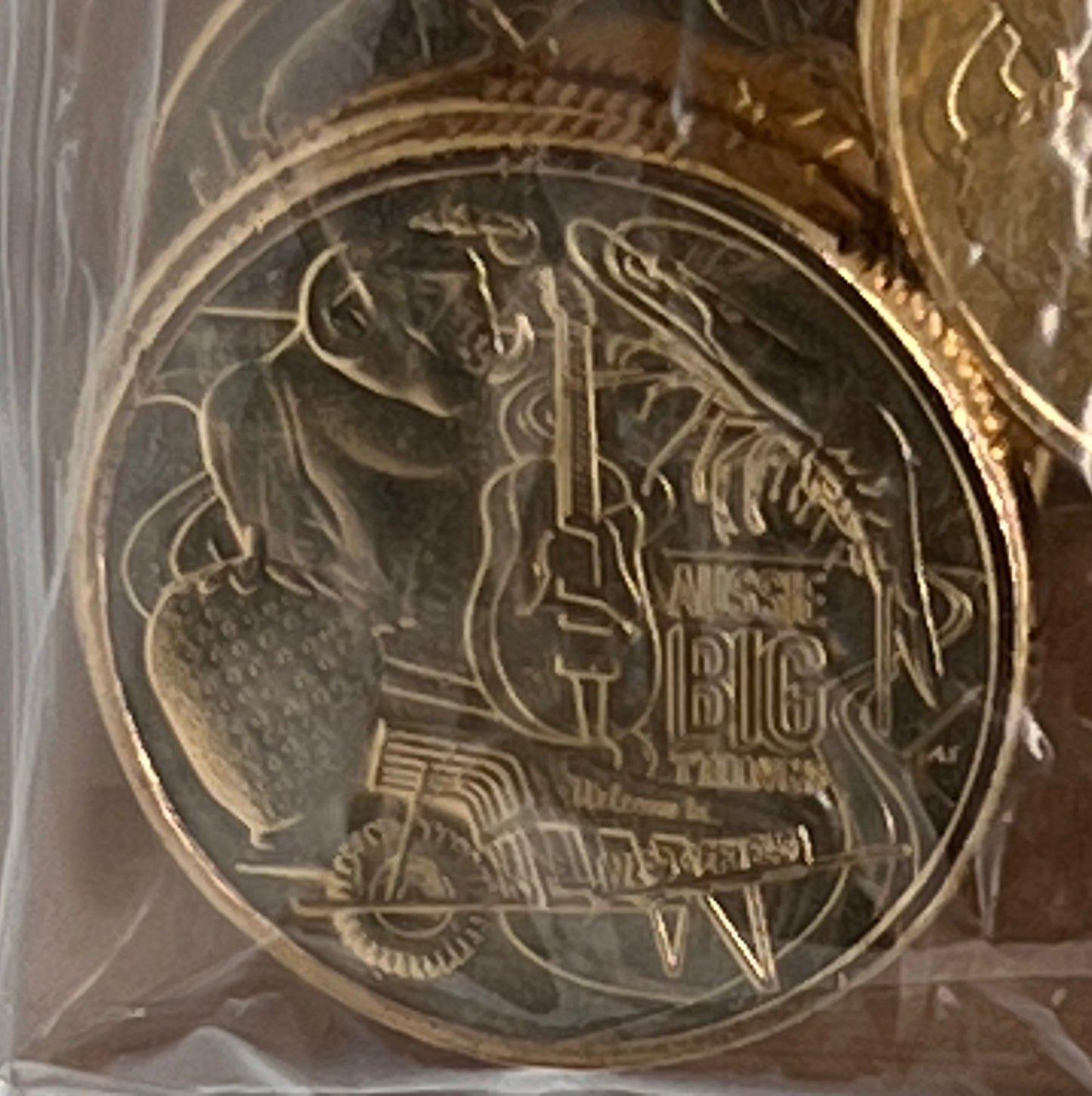 2x 2025 Aussie Big Things 2 $1 Bag (Total Of 40 x $1 Coins )